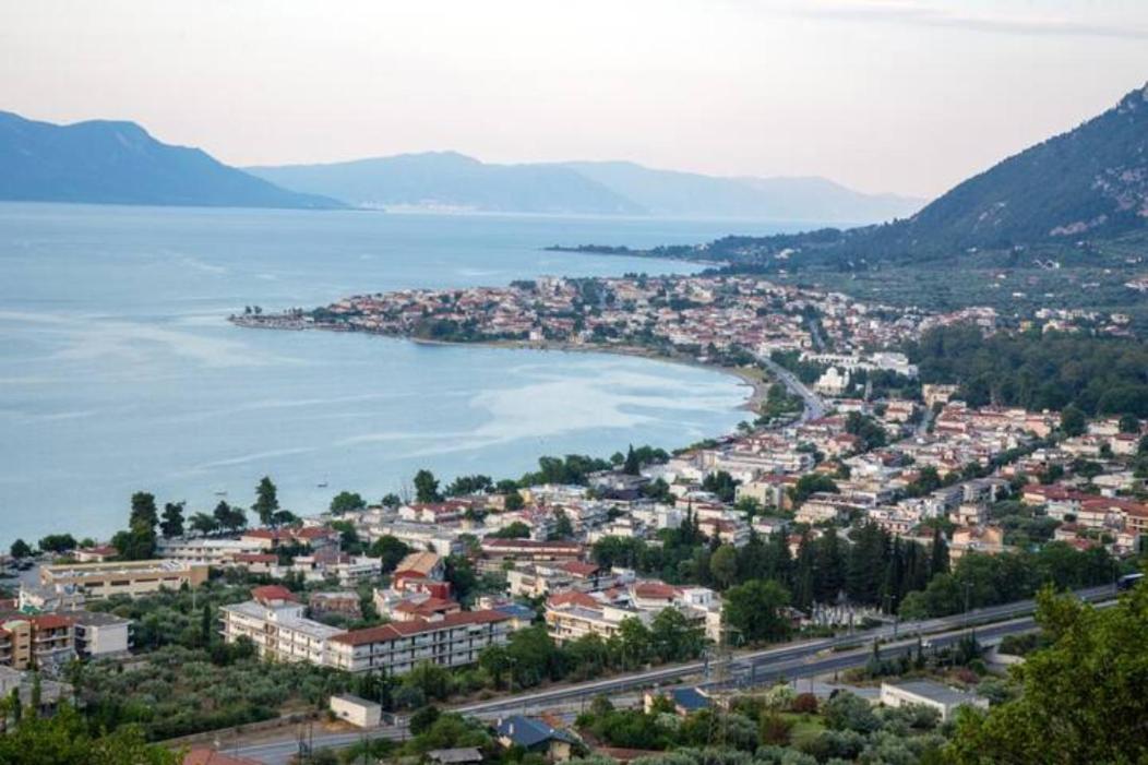 Vasileiou Apartments Kamena Vourla Exterior photo